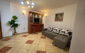 Apartament Modern Langa Castelul Corvinilor